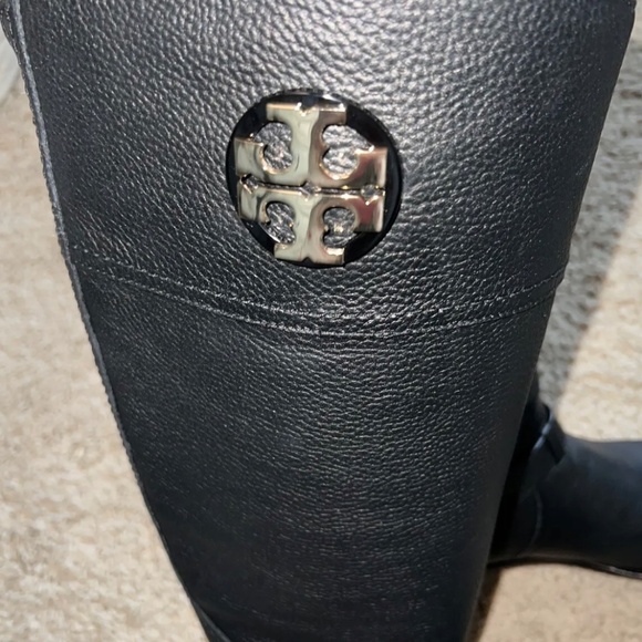 Tory Burch boots - Picture 5 of 7